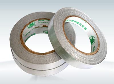 電伴熱壓敏膠帶(圖1) 電伴熱壓敏膠帶(圖1)